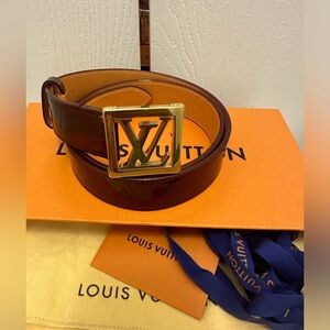 ✨SOLD❗️Authentic LV Vernis Amarante Belt ✨